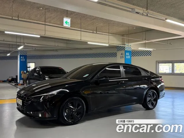 Hyundai Avante — фото 1