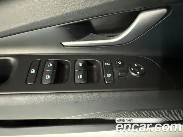 Hyundai Avante — фото 17