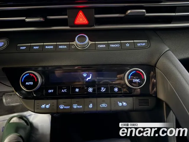 Hyundai Avante — фото 7