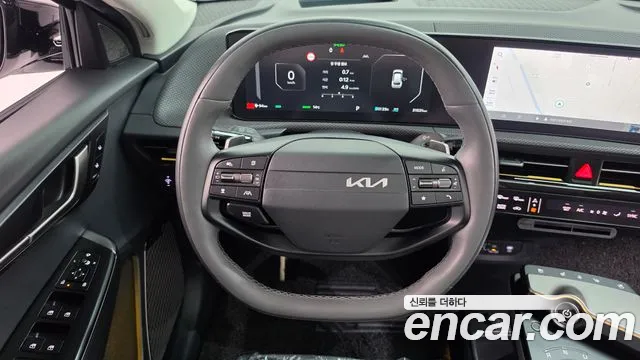 Kia EV6 — фото 13