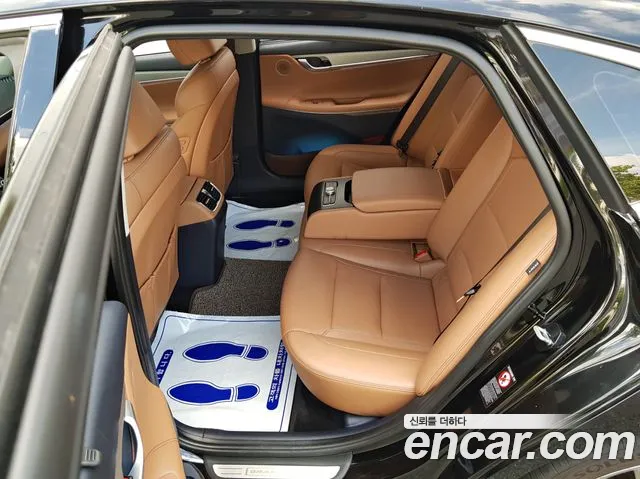 Hyundai Grandeur — фото 12