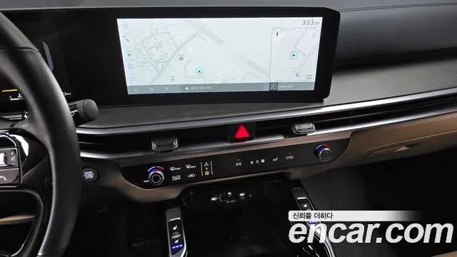 Kia Sorento — фото 13