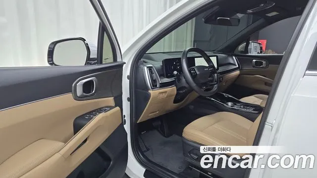 Kia Sorento — фото 10