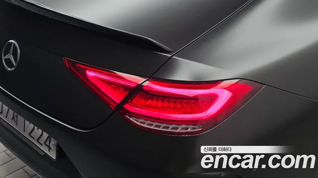 Mercedes-Benz CLS-Class — фото 23
