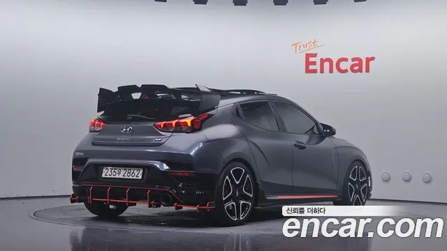 Hyundai Veloster — фото 2
