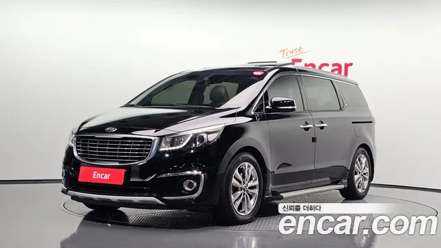 Kia Carnival — фото 1