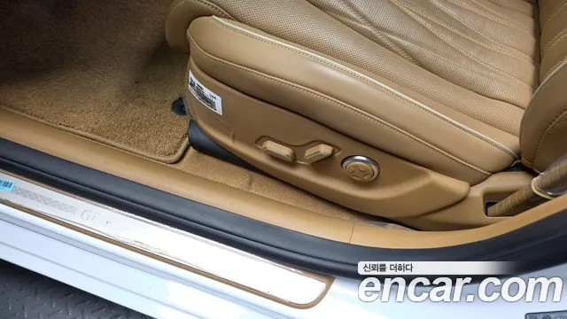 Genesis G80 — фото 35