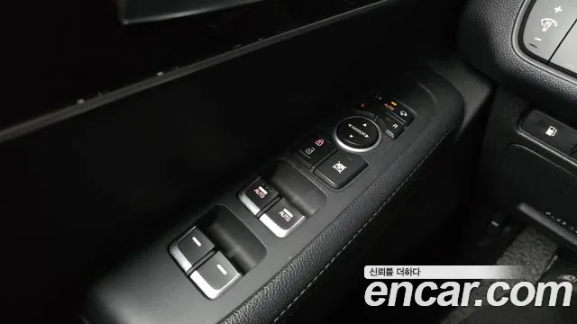 Kia Sorento — фото 28