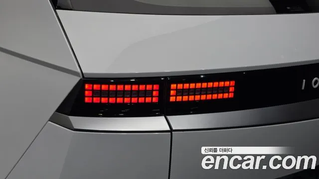 Hyundai Ioniq 5 — фото 23
