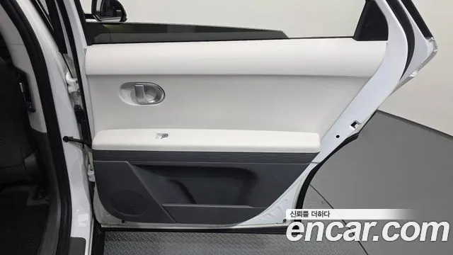 Hyundai Ioniq 5 — фото 25