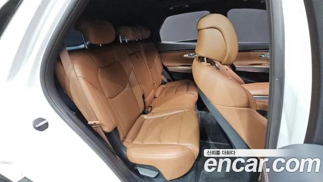 Genesis GV70 — фото 10