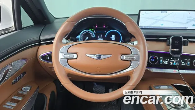 Genesis GV70 — фото 15