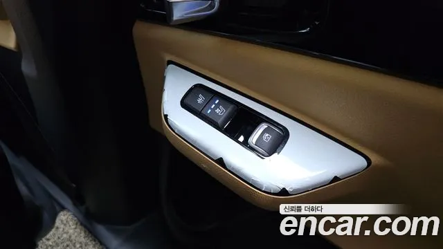 Kia Carnival — фото 29