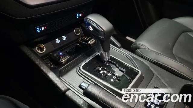 KG_Mobility_Ssangyong Rexton — фото 14