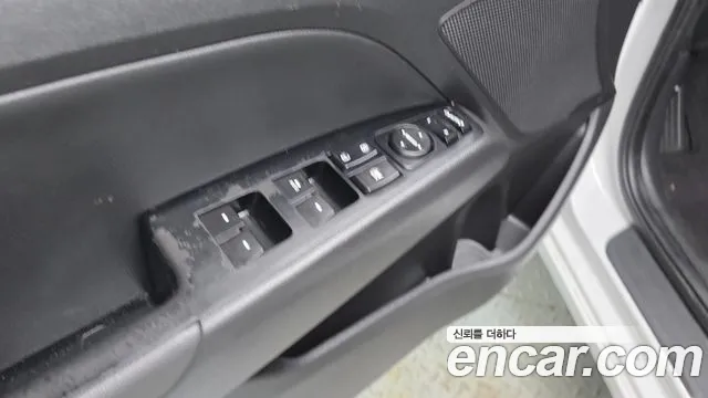 Hyundai Avante — фото 30