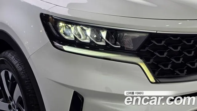 Kia Sorento — фото 22