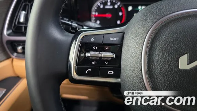 Kia Sorento — фото 28