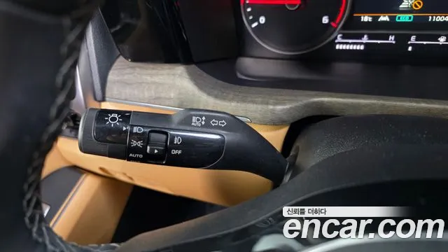 Kia Sorento — фото 36