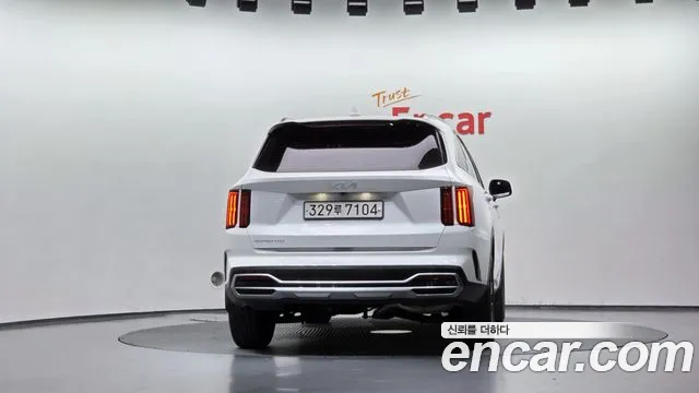 Kia Sorento — фото 4