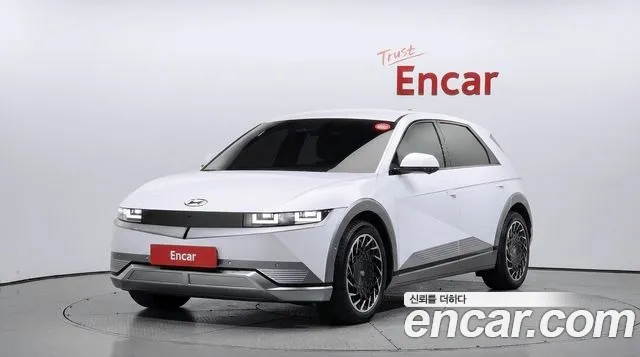 Hyundai Ioniq 5 — фото 1