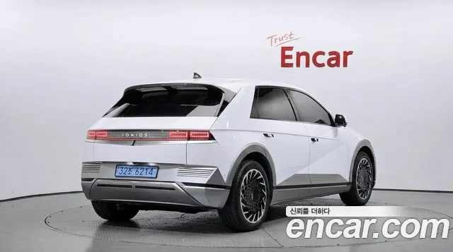 Hyundai Ioniq 5 — фото 2