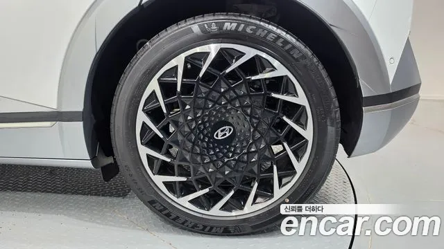 Hyundai Ioniq 5 — фото 21