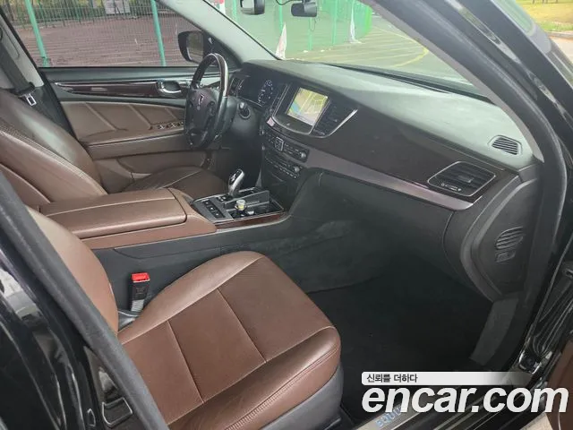 Hyundai Equus — фото 7