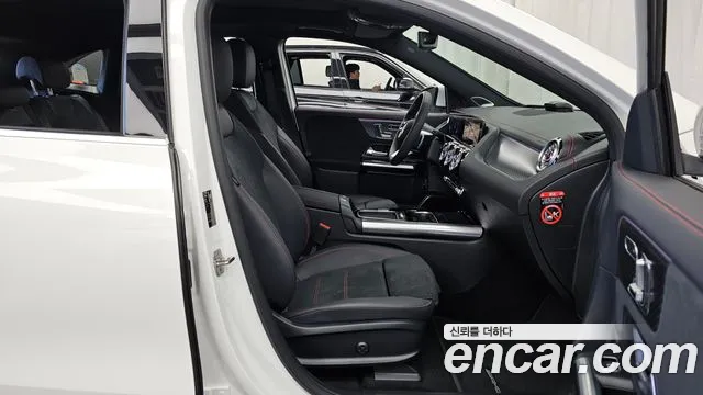 Mercedes-Benz EQA — фото 11