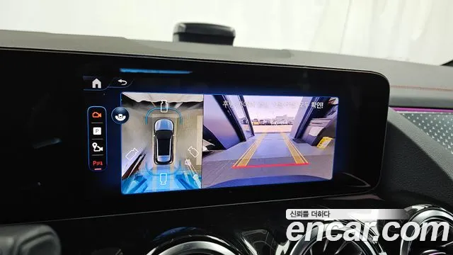 Mercedes-Benz EQA — фото 15