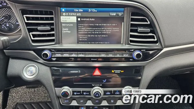 Hyundai Avante — фото 13