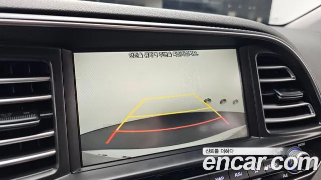 Hyundai Avante — фото 14