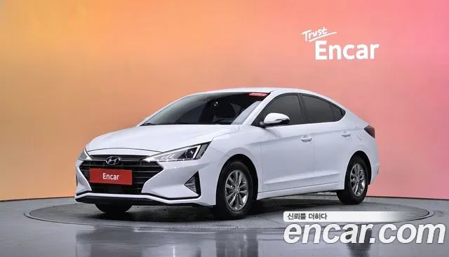 Hyundai Avante — фото 20