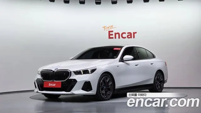 BMW i5 — фото 1