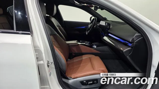 BMW i5 — фото 11