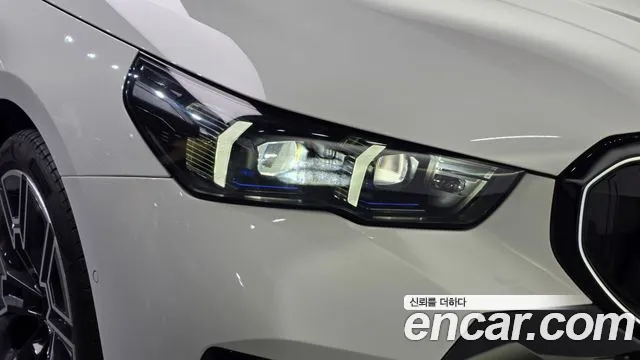 BMW i5 — фото 23