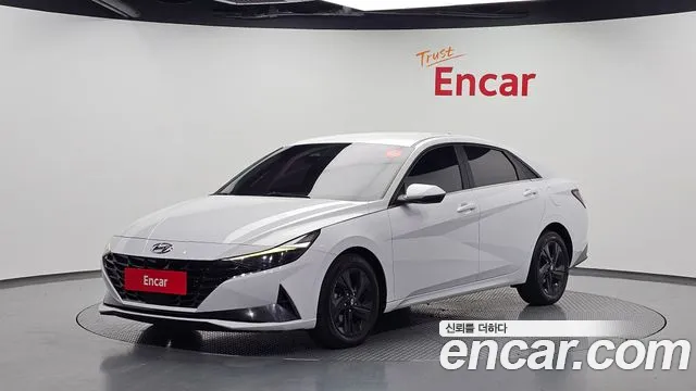 Hyundai Avante — фото 1