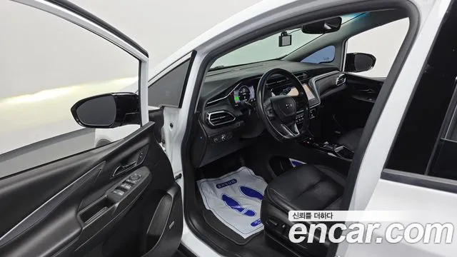 ChevroletGMDaewoo Bolt EV — фото 10