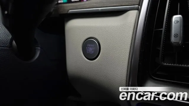 Kia Sorento — фото 18