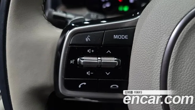 Kia Sorento — фото 19