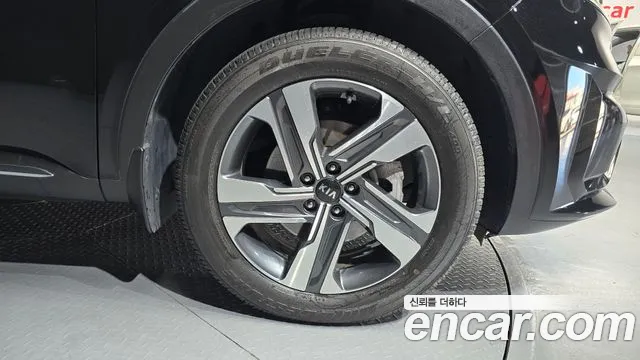 Kia Sorento — фото 21