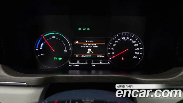 Kia Sorento — фото 8