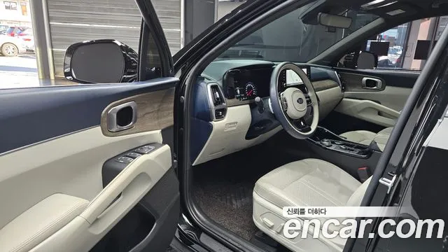 Kia Sorento — фото 10