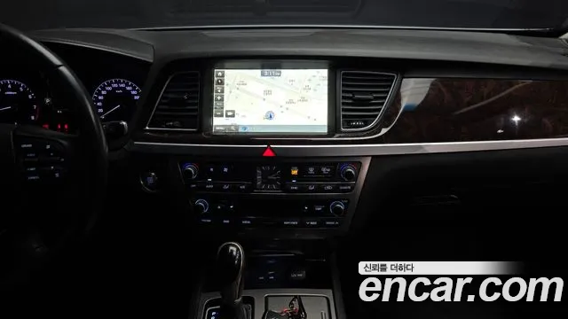 Hyundai Genesis — фото 13