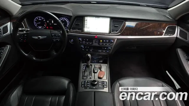 Hyundai Genesis — фото 6
