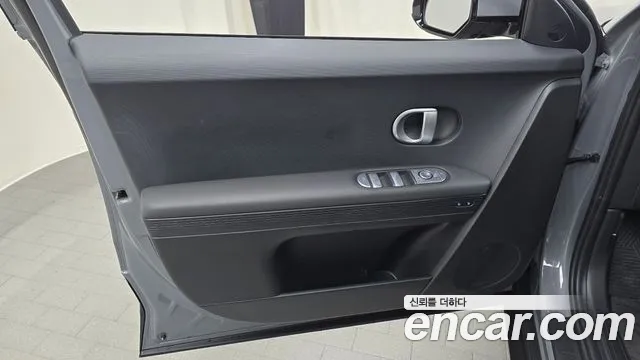 Hyundai Ioniq 5 — фото 25