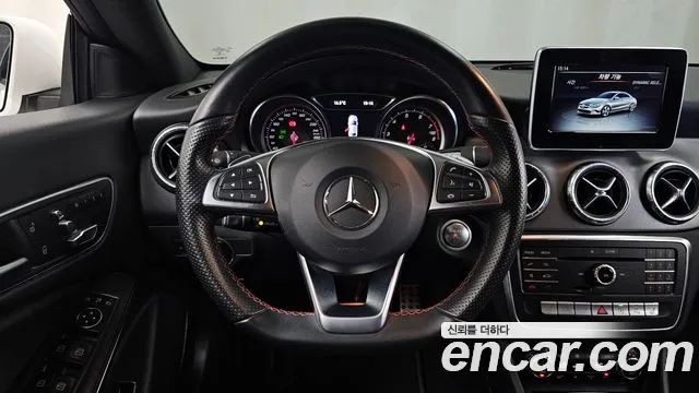 Mercedes-Benz CLA-Class — фото 13