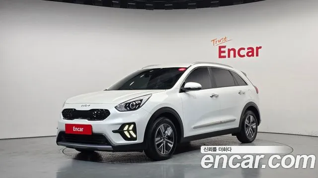 Kia Niro — фото 1