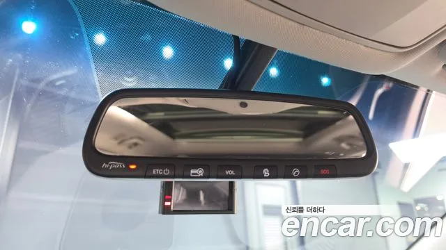 Hyundai Santa Fe — фото 18
