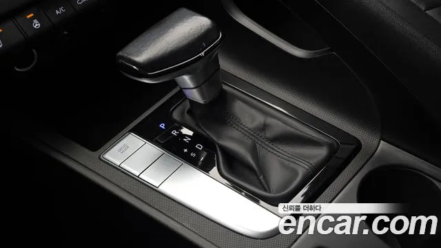 Hyundai Avante — фото 9