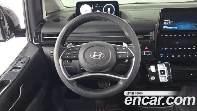 Hyundai Staria — фото 13
